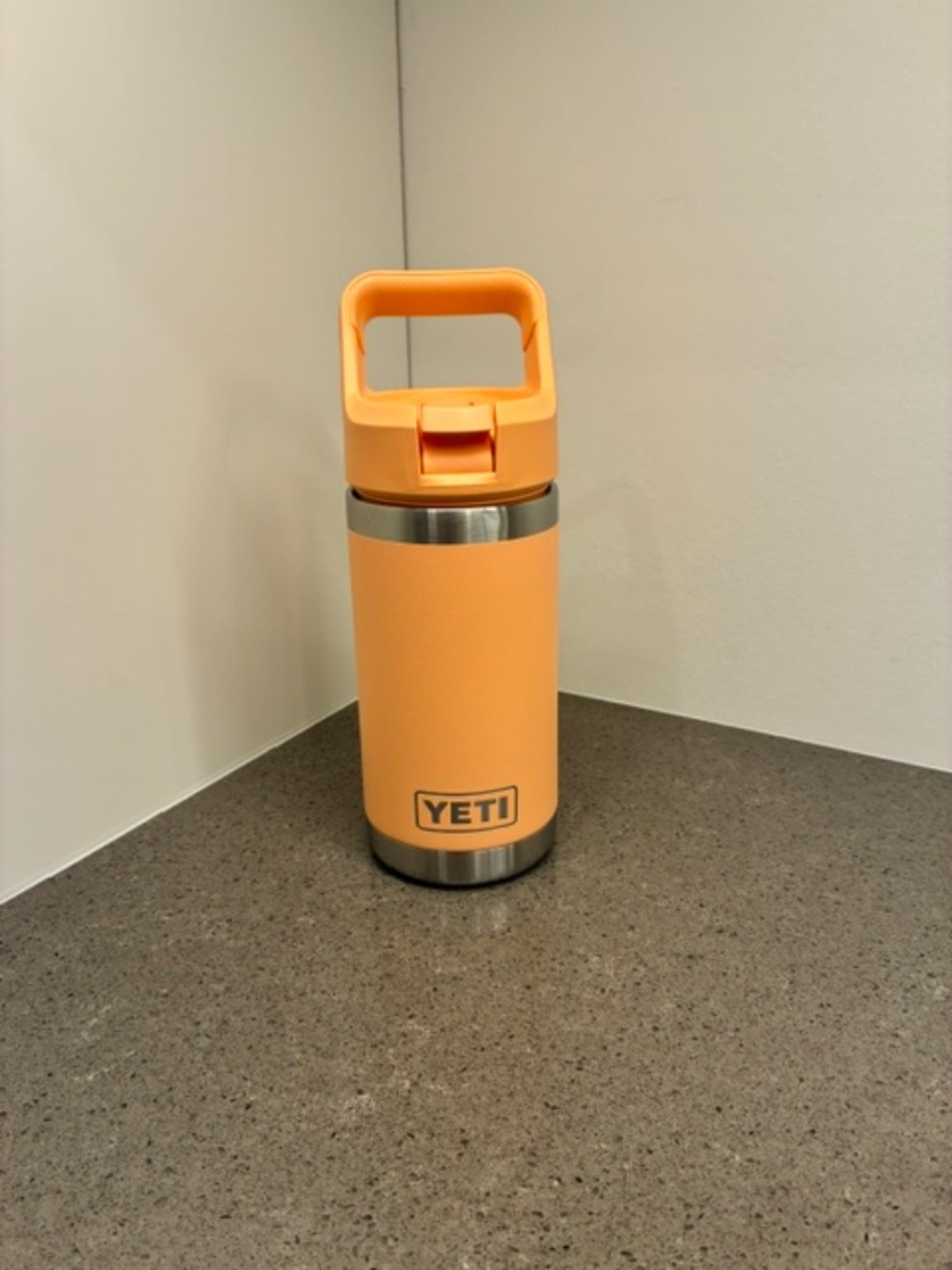 YETI Rambler Jr. in Low Country Peach (355 ml or 12 oz.)